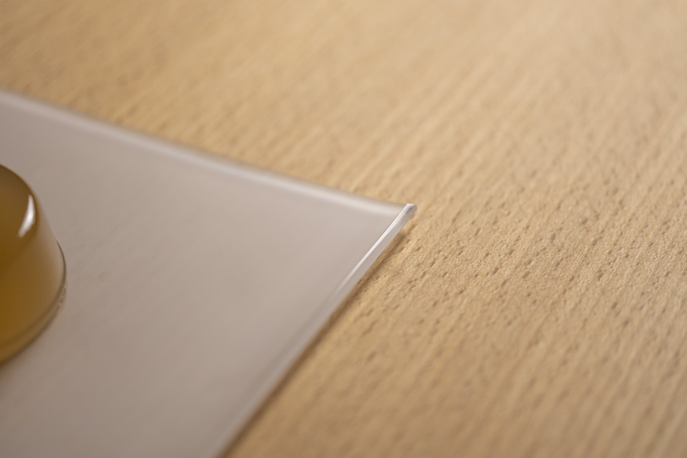 食べ物を納めるお皿